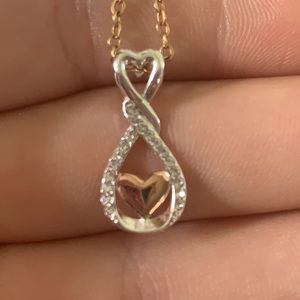 Heart neckless gold chain